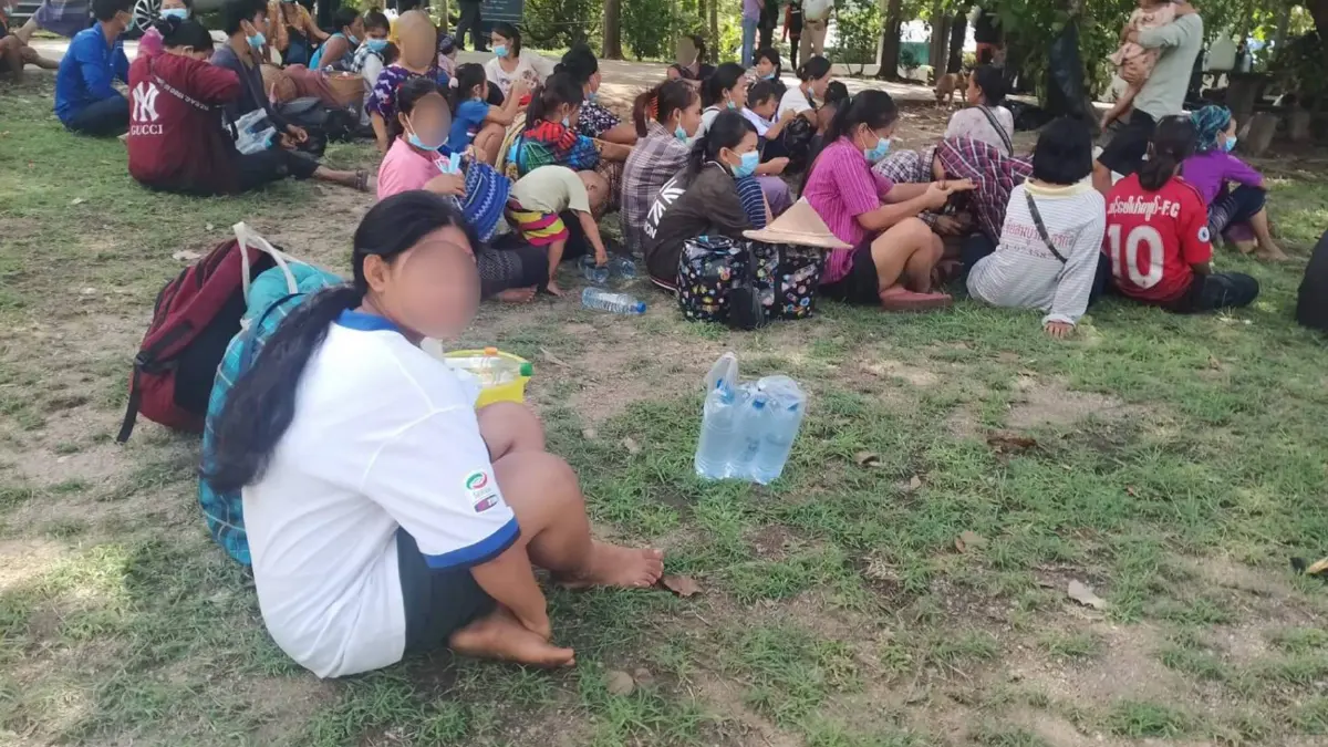 ตาก-กองกำลังกะเหรี่ยง ปะทะ ทหารเมียนมา ใกล้ชายแดนไทย หนีภัยเข้าไทย 138 คน