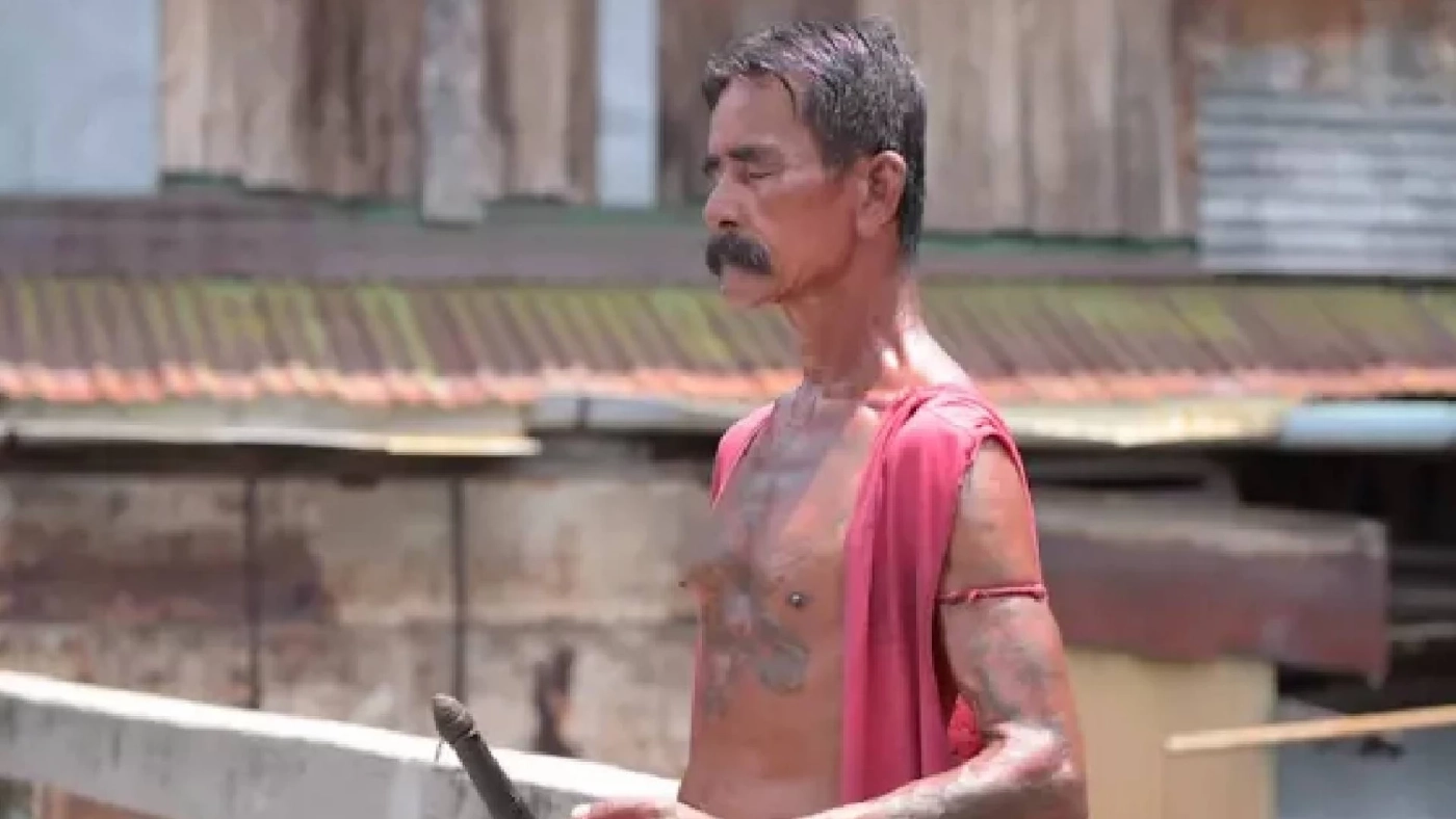 ปิดตำนาน "นายจัน หนวดเขี้ยว" ตลาดบ้านใหม่ คาดเสียชีวิตจากโรคประจำตัว ปิดตำนาน "นายจัน หนวดเขี้ยว" ตลาดบ้านใหม่ คาดเสียชีวิตจากโรคประจำตัว