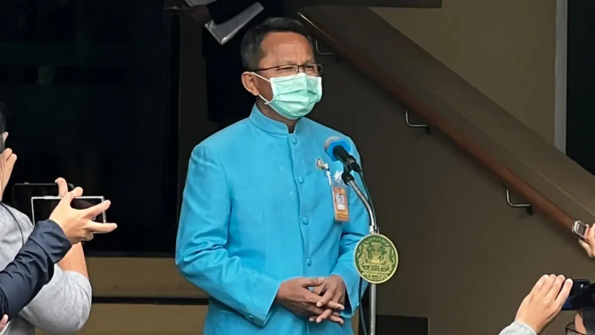 "สมศักดิ์" ไม่เชื่อมีดีล ส.ส.หัวละ 5-30 ล้านบาท ล้มนายกฯในศึกซักฟอก "สมศักดิ์" ไม่เชื่อมีดีล ส.ส.หัวละ 5-30 ล้านบาท ล้มนายกฯในศึกซักฟอก