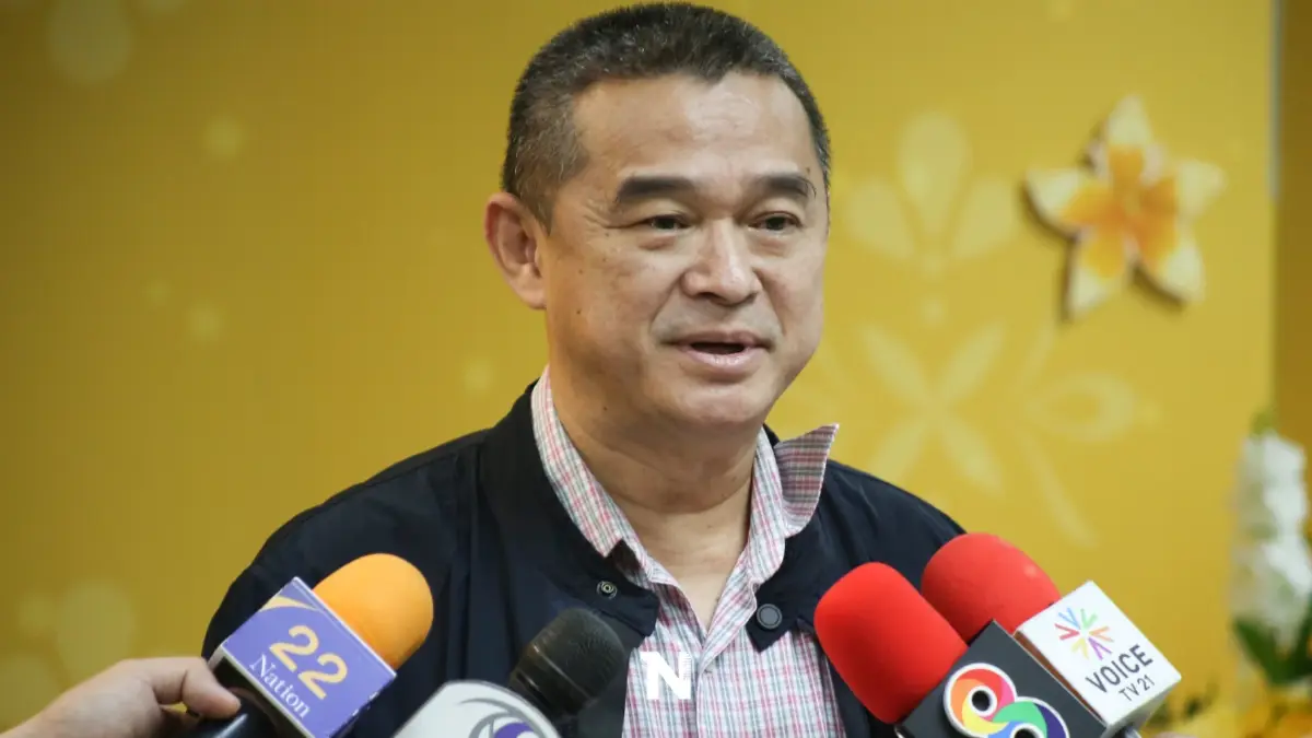 "เรืองไกร"ปัดรับงานดึงญัตติซักฟอกไม่ทันกรอบเวลาสมัยประชุม "เรืองไกร"ปัดรับงานดึงญัตติซักฟอกไม่ทันกรอบเวลาสมัยประชุม