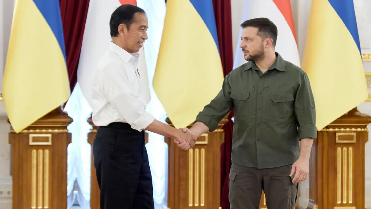 ผู้นำอินโดนีเซียเยือนยูเครนเพื่อผลักดันสันติภาพ