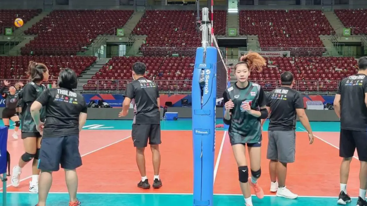 ตบสาวไทยซ้อมเข้มก่อนดวลเกาหลีใต้ "โค้ชด่วน" เผยยังไม่ฟันธงใครได้ลงสนาม
