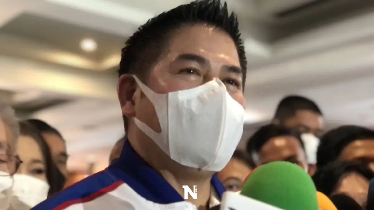 ชัวร์! "ผู้กองธรรมนัส"นั่งหัวหน้าพรรคเศรษฐกิจไทย ชัวร์! "ผู้กองธรรมนัส"นั่งหัวหน้าพรรคเศรษฐกิจไทย
