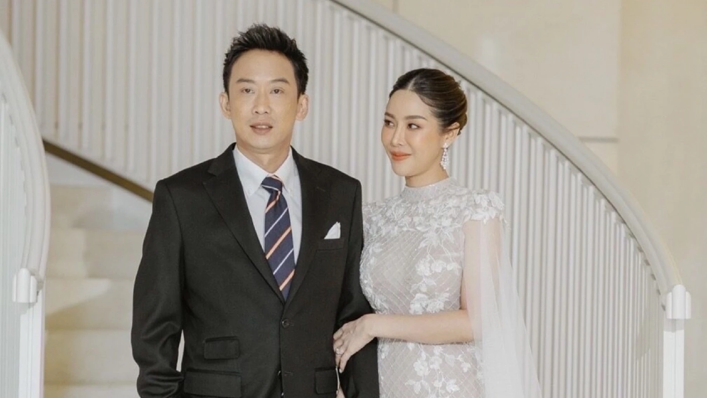 สุดเซอร์ไพรส์ "โอ๊ค พานทองแท้" วิวาห์เงียบ "พ่อทักษิณ-อาปู" อวยพรชื่นมื่น