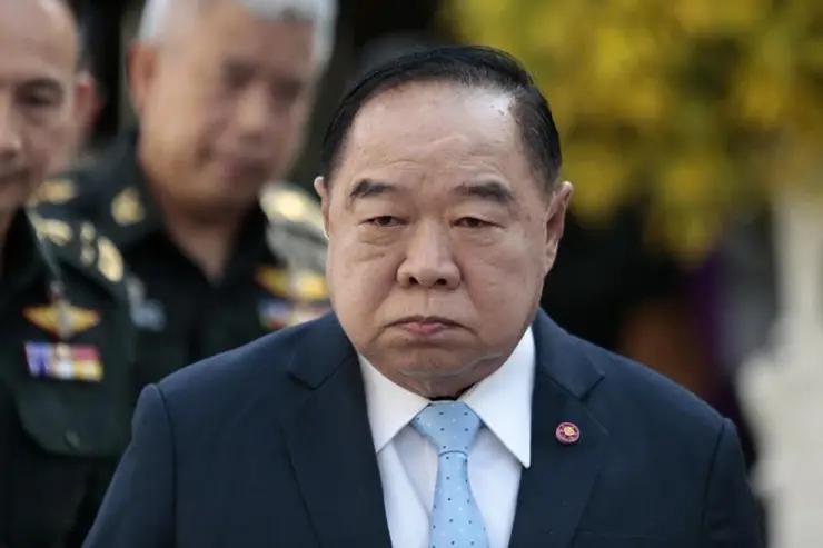 ‘บิ๊กป้อม’ ตอบไม่รู้ๆ! โยนถามคนปล่อยข่าว‘บิ๊กตู่’สมัครพปชร.