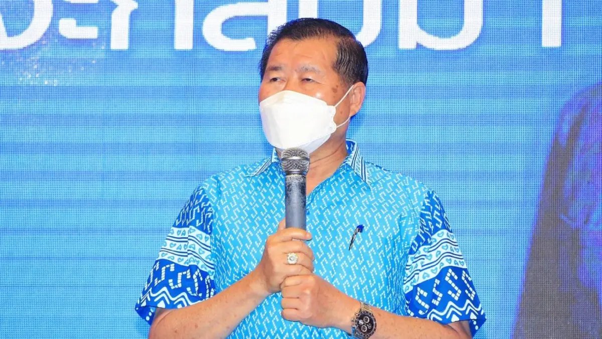 “นิพนธ์” ประกาศก้าวข้ามความขัดแย้ง มุ่งแก้ปัญหาปากท้องคนชายแดนใต้ “นิพนธ์” ประกาศก้าวข้ามความขัดแย้ง มุ่งแก้ปัญหาปากท้องคนชายแดนใต้