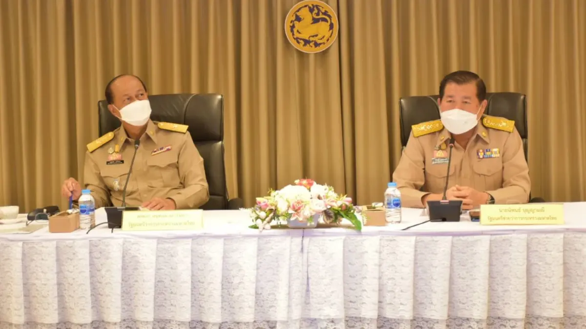 "นิพนธ์" แนะใช้ผู้นำท้องถิ่นคุมอุบัติเหตุบนถนน พร้อมเร่งเตรียมรับอุทกภัย