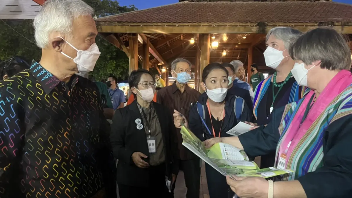 ยูเนสโกลงพื้นที่โคราชประเมินเป็นอุทยานธรณีโลก สุวัจน์นำทีมให้การต้อนรับ ยูเนสโกลงพื้นที่โคราชประเมินเป็นอุทยานธรณีโลก สุวัจน์นำทีมให้การต้อนรับ