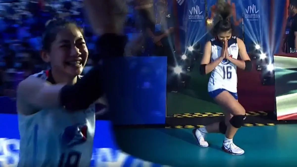โลกจำ ! “วอลเลย์ฯ โลก” เผยคลิป “นักตบสาวไทย” ไหว้ย่อลงสนาม โลกจำ ! “วอลเลย์ฯ โลก” เผยคลิป “นักตบสาวไทย” ไหว้ย่อลงสนาม