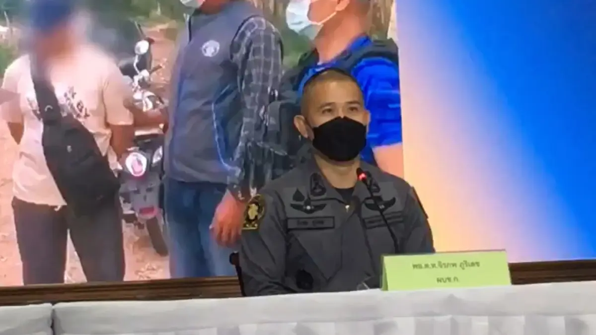 รวบเพิ่ม ! กองปราบคุมตัว "ธนวัฒน์" มือร่วม "สันติ "สังหารโหดยัดท้ายรถไต้หวัน รวบเพิ่ม ! กองปราบคุมตัว "ธนวัฒน์" มือร่วม "สันติ "สังหารโหดยัดท้ายรถไต้หวัน