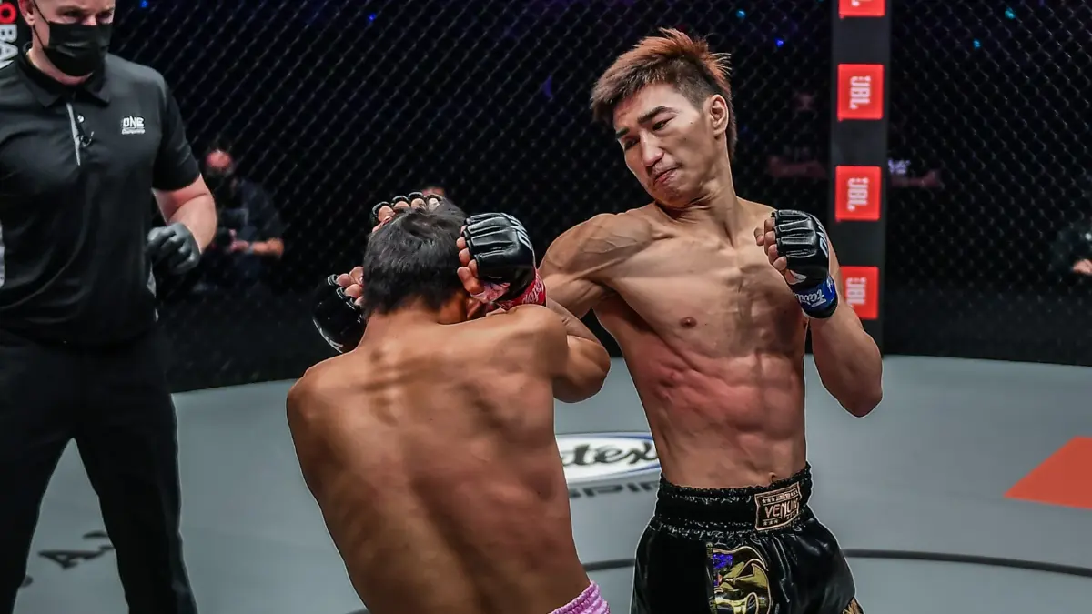 "ตะวันฉาย-สินสมุทร" ติดโผน็อกเอาต์ยอดเยี่ยมครึ่งปีแรก ONE มวยไทย/คิกบ็อกซิ่ง