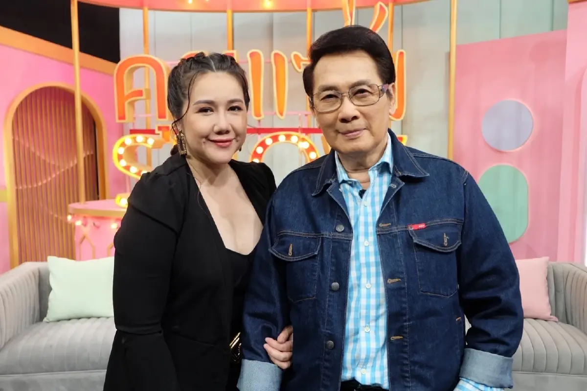 ส่งกำลังใจด่วน "นาท ภูวนัย" นักแสดงรุ่นใหญ่ ถูกหามส่งไอซียูกลางดึก ส่งกำลังใจด่วน "นาท ภูวนัย" นักแสดงรุ่นใหญ่ ถูกหามส่งไอซียูกลางดึก