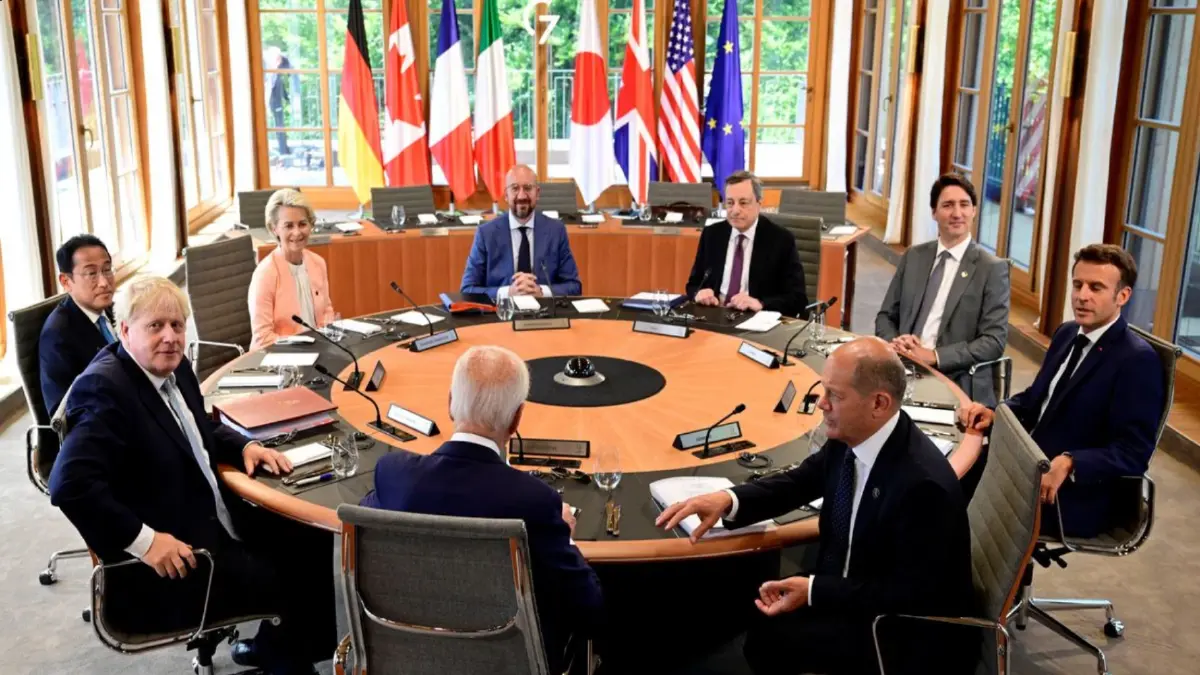 กลุ่มผู้นำ G7 หงายไพ่เล่นงานรัสเซีย-จีน