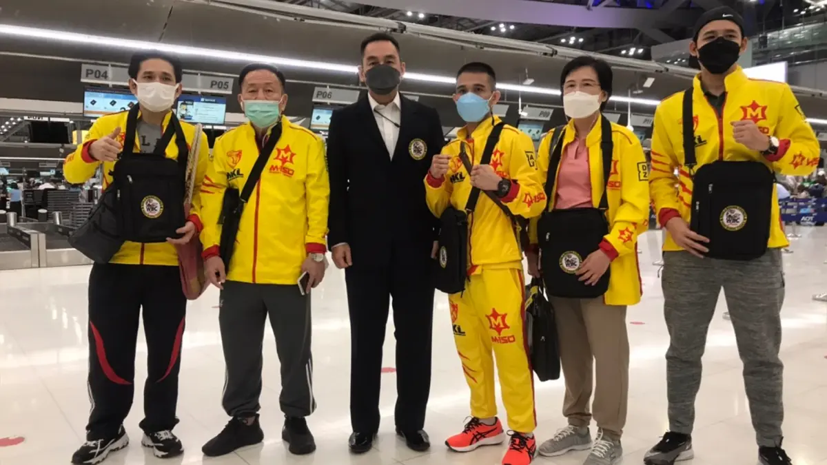 "ศรีสะเกษ" ลั่นน็อก "โรดริเกซ" ผงาดแชมป์โลกสมัย 3 "ศรีสะเกษ" ลั่นน็อก "โรดริเกซ" ผงาดแชมป์โลกสมัย 3