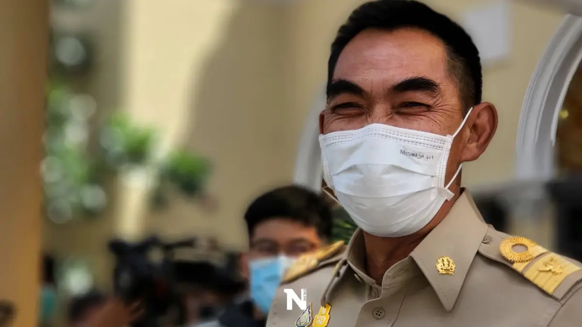"สุพจน์"ย้ำให้รอฟังปมถอดหน้ากากอนามัยชี้ทำโดยพลการไม่ได้