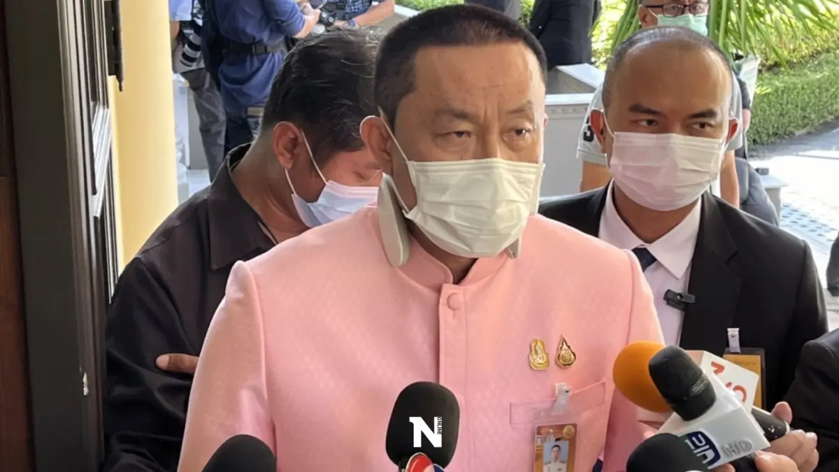 "อาโอ๋"หนุนหลานชายลงการเมืองในฐานะคนรุ่นใหม่ "อาโอ๋"หนุนหลานชายลงการเมืองในฐานะคนรุ่นใหม่