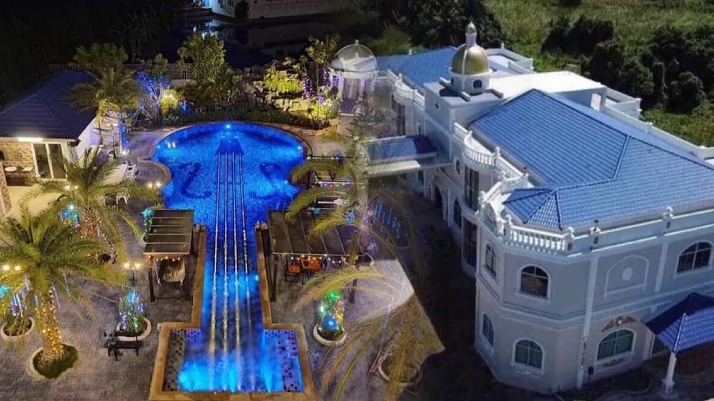 ฮือฮา ! ขายคฤหาสน์หรู 300 ล้านบาท ต่อรองราคาได้ ชาวเน็ตแห่แซวเพียบ ฮือฮา ! ขายคฤหาสน์หรู 300 ล้านบาท ต่อรองราคาได้ ชาวเน็ตแห่แซวเพียบ