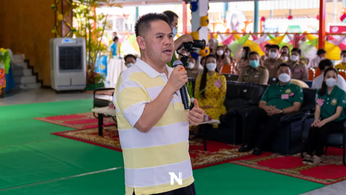 ครบรอบ 49 ปี "วราวุธ"ขอพร"พ่อบรรหาร"มอบพลังทำงานเพื่อคนทุกจังหวัด ครบรอบ 49 ปี "วราวุธ"ขอพร"พ่อบรรหาร"มอบพลังทำงานเพื่อคนทุกจังหวัด