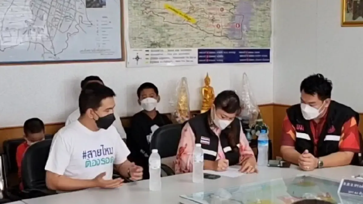 เอกภพ รุดช่วย ด.ญ. ที่อุบลฯ ถูกพ่อแท้ ๆ ข่มขืนมาราธอน 8 ปี บังคับเรียกผัวแทนพ่อ เอกภพ รุดช่วย ด.ญ. ที่อุบลฯ ถูกพ่อแท้ ๆ ข่มขืนมาราธอน 8 ปี บังคับเรียกผัวแทนพ่อ