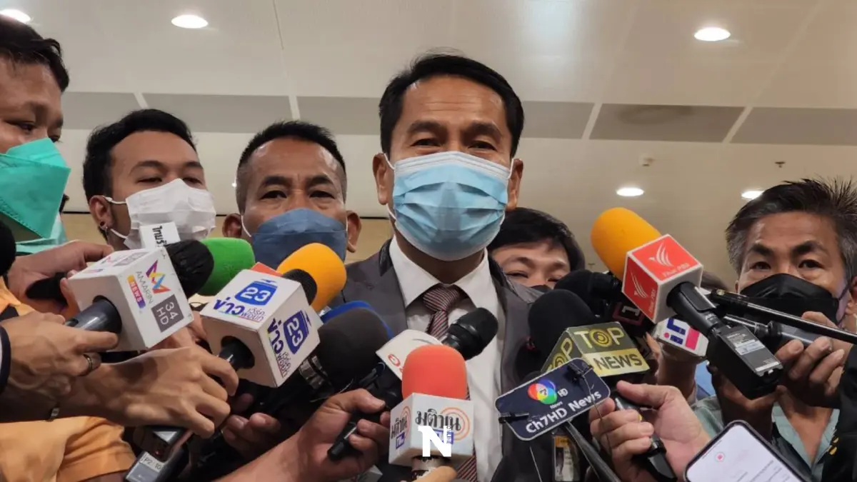 "สุทิน"ให้ฝ่ายค้านภาพรวม 8 เต็ม 10 คะแนน-ยื่นป.ป.ช.เชือดต่อ 5 รมต.