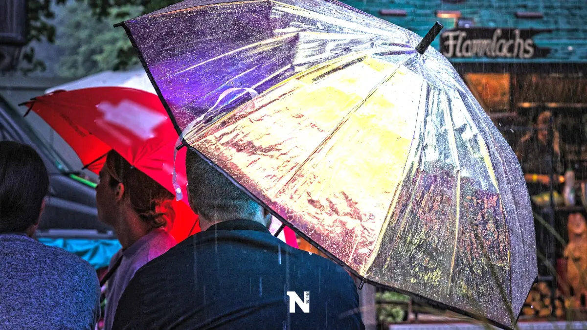 "กรมอุตุฯ" พยากรณ์ 4 ภาค มีฝนตกหนักบางแห่ง 40 จว. กทม.มีฝน 60% ช่วงบ่ายถึงค่ำ