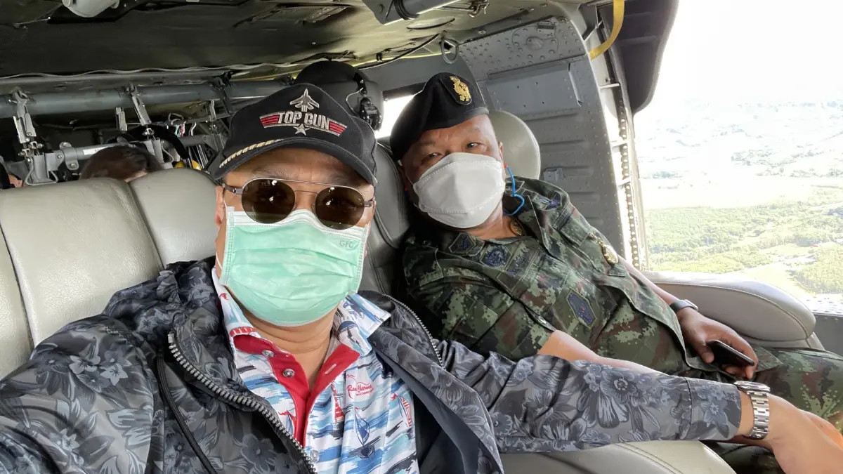 มทภ.4 ฟื้นแล้ว หลังผ่าตัดเหตุ ฮ.ตก "อนุทิน" เข้าเยี่ยมบอก "บิ๊กตู่" เป็นห่วง