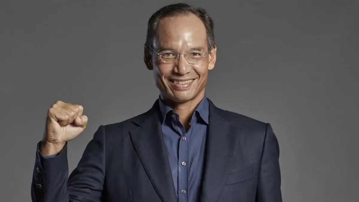 'กรณ์' ชี้ค่าการกลั่นต้นตอน้ำมันพุ่งแนะดู รบ.อภิสิทธิ์ เป็นตัวอย่าง