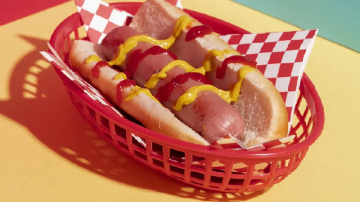 23 กรกฎาคม ของทุกปี วันฮอทดอก (Hot Dog Day) 23 กรกฎาคม ของทุกปี วันฮอทดอก (Hot Dog Day)