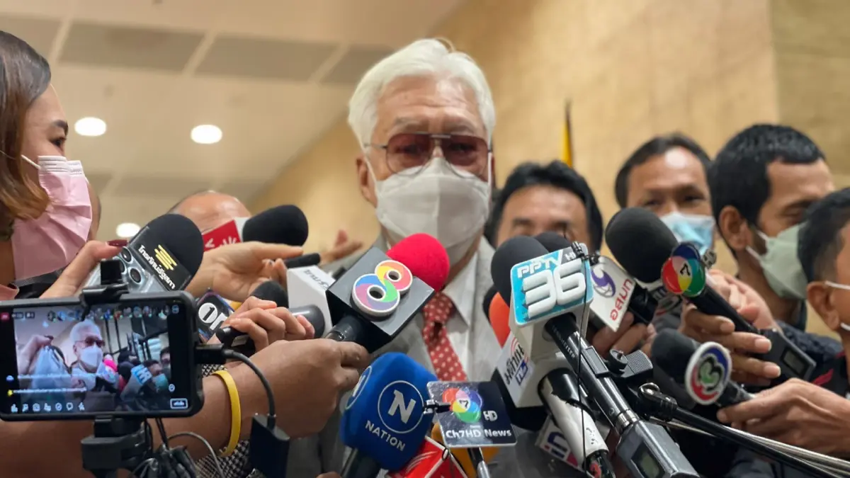 "พิเชษฐ" ประธานกลุ่ม 16 ปัดไม่มีต่อรองกล้วย 2 หวี แลกโหวตให้ รมต.บางคน
