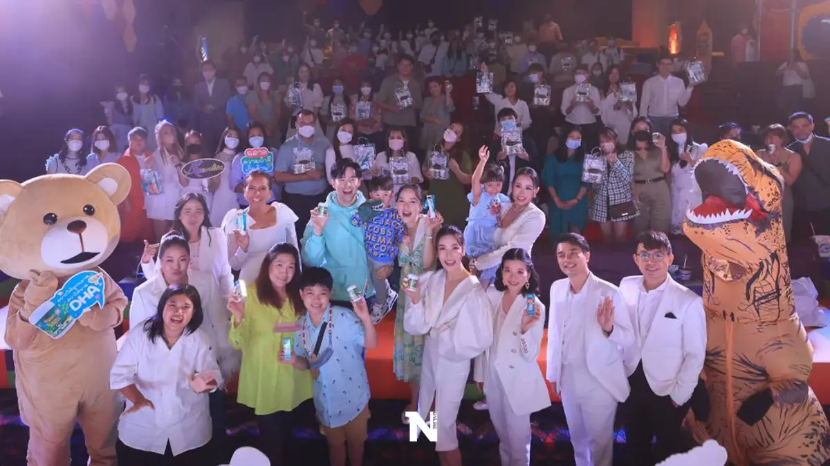 “บีม-ออย” แท็คทีม “น้องธีร์-น้องพีร์”  ขึ้นแท่นพรีเซ็นเตอร์