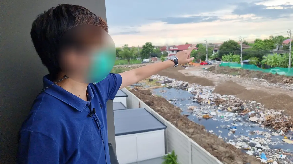 ชาวบ้านสุดทน ขุดบ่อขนขยะทิ้งกลางชุมชน งง! อบต. บอก ขออนุญาตถูกต้อง ชาวบ้านสุดทน ขุดบ่อขนขยะทิ้งกลางชุมชน งง! อบต. บอก ขออนุญาตถูกต้อง