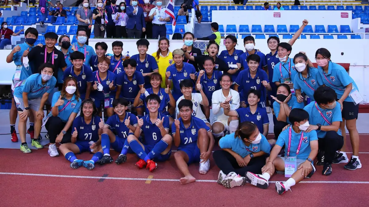 ส่งใจเชียร์ "ฟุตบอลหญิงทีมชาติไทย" ดวลฟิลิปปินส์ชิงถ้วยอาเซียนเย็นนี้ ส่งใจเชียร์ "ฟุตบอลหญิงทีมชาติไทย" ดวลฟิลิปปินส์ชิงถ้วยอาเซียนเย็นนี้