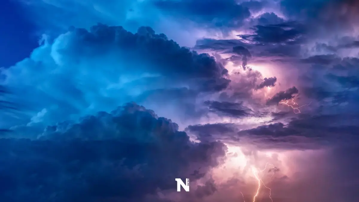 "กรมอุตุฯ" พยากรณ์ 4 ภาค 32 จังหวัด มีฝนฟ้าคะนอง จากอิทธิพลมรสุมกำลังแรงขึ้น