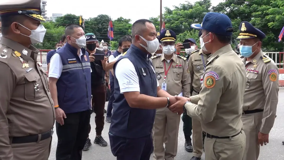 PCT ประสานกัมพูชาส่งตัว 94 ผู้ต้องหา "แก๊งคอลเซ็นเตอร์" ดำเนินคดีในไทย PCT ประสานกัมพูชาส่งตัว 94 ผู้ต้องหา "แก๊งคอลเซ็นเตอร์" ดำเนินคดีในไทย