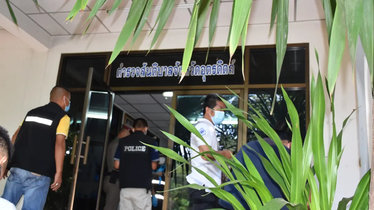 สลด ตำรวจสันติบาลอุตรดิตถ์เครียด ใช้อาวุธประจำตัวยิงตัวตายคาโต๊ะทำงาน