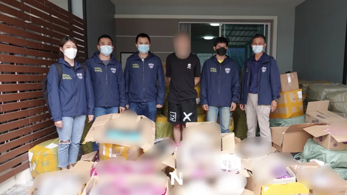 สืบภ.2ทลายโกดังสินค้าหลังหลอกขายโทรศัพท์เด็กหญิงวัย 14 ปีแต่กลับส่งแฟ๊บ