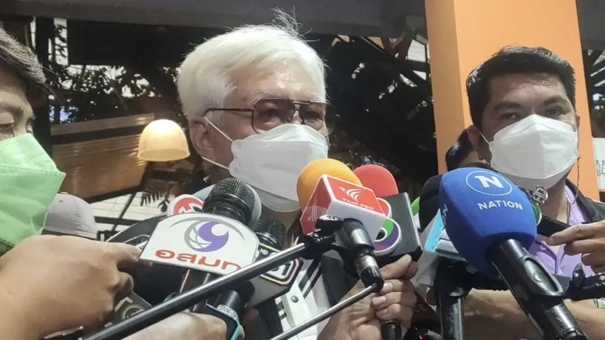 "พิเชษฐ" ย้ำกลุ่ม16 เสียงไม่แตก ฝากพท.สั่งสอนโฆษกฯหลังอัดพรรคเล็กปรสิต