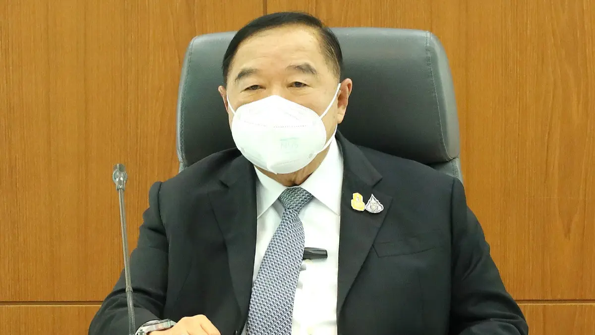 "บิ๊กป้อม" ถก กปอ. ร่างนโยบายการป้องกันอุบัติภัยแห่งชาติ