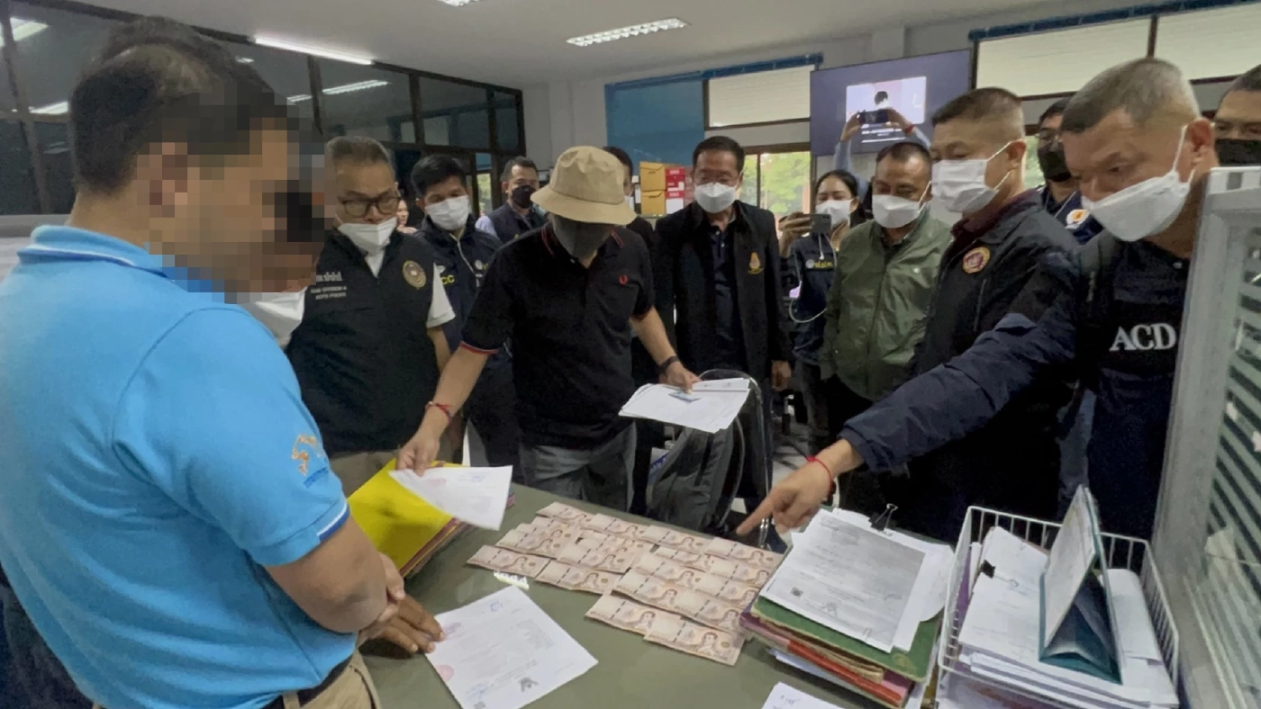 มท.ฉาวซ้ำ! ปลัดอำเภอเชียงใหม่  เรียก 2 หมื่น แลกใบอนุญาตซื้อปืน