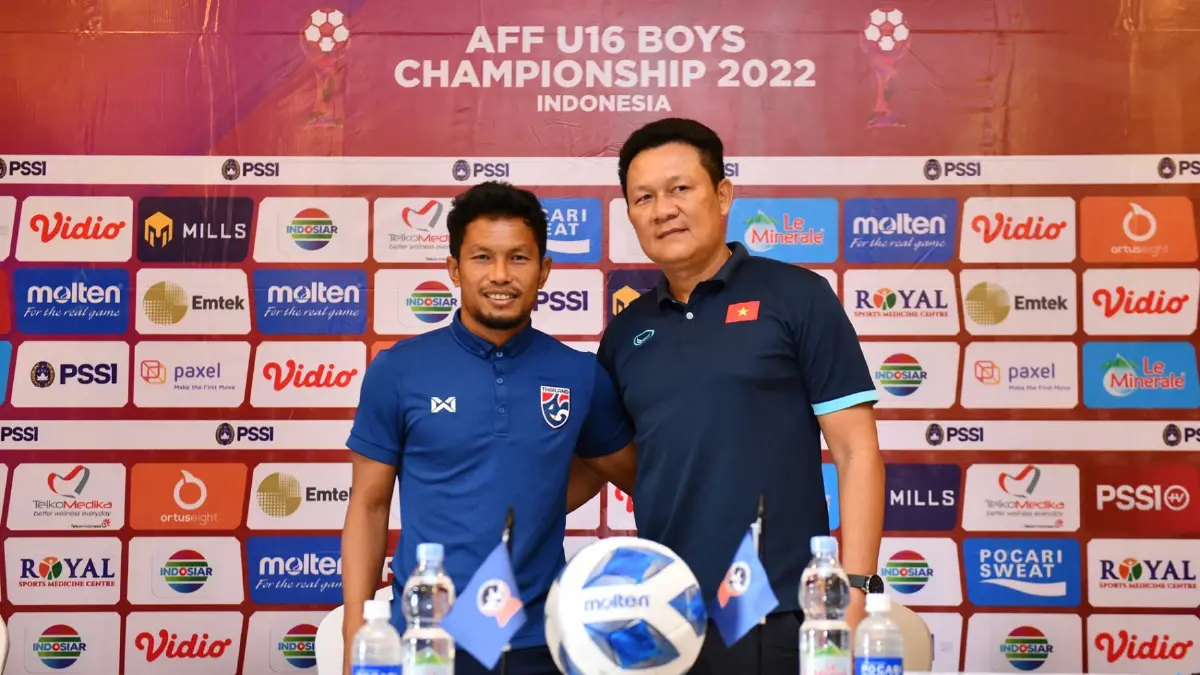"พิภพ" ยันไทย U16 พร้อมเต็มร้อยเกมเจอเวียดนาม "พิภพ" ยันไทย U16 พร้อมเต็มร้อยเกมเจอเวียดนาม