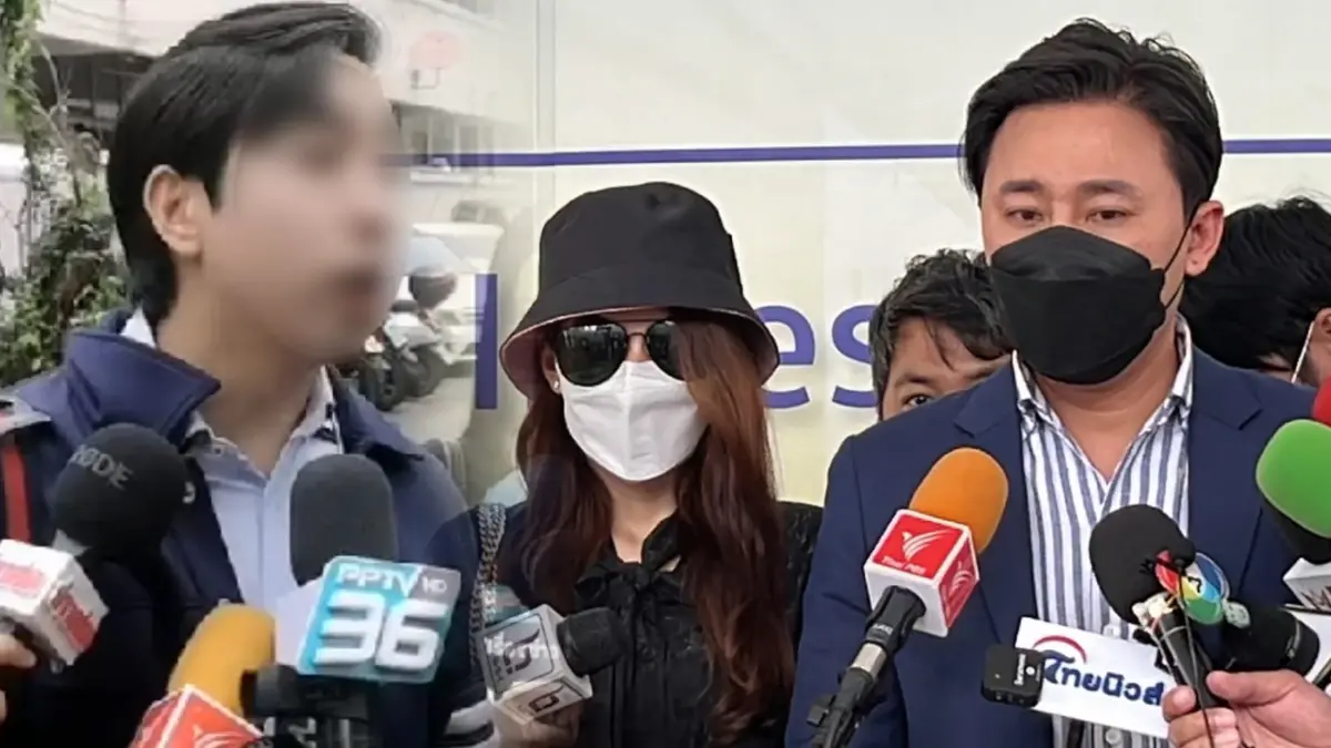 “ทนายตั้ม” เปิดแชตสำคัญ ก่อนพา “ดาราสาว” ร้องขอโอนคดี “หลานอดีตรมต.” ขืนใจ “ทนายตั้ม” เปิดแชตสำคัญ ก่อนพา “ดาราสาว” ร้องขอโอนคดี “หลานอดีตรมต.” ขืนใจ