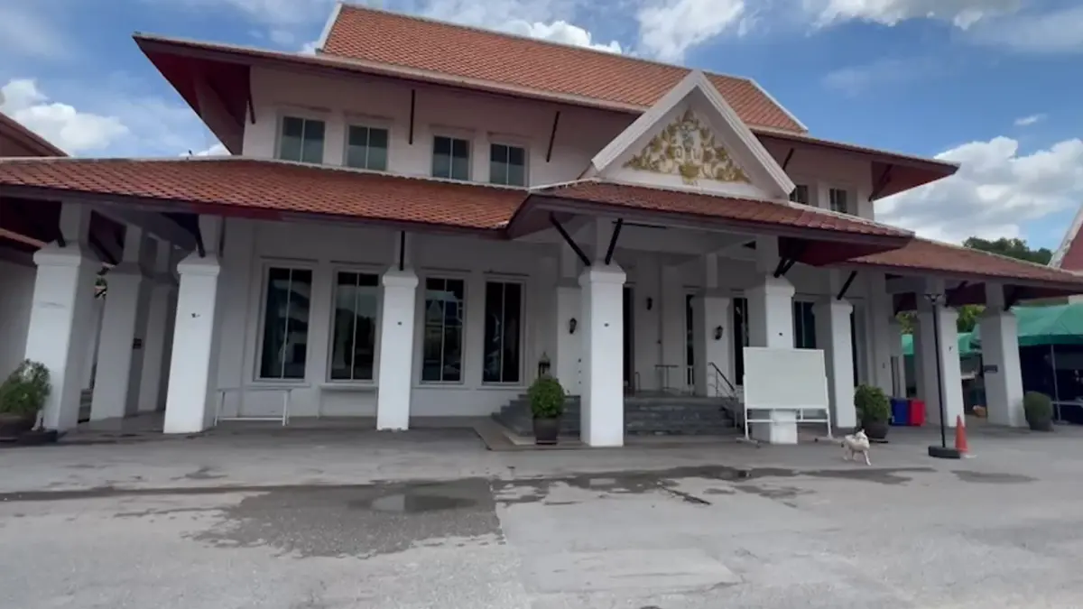 บรรยากาศวัดพระศรีฯเตรียมพิธีรดน้ำศพ“สมบัติ เมทะนี” บรรยากาศวัดพระศรีฯเตรียมพิธีรดน้ำศพ“สมบัติ เมทะนี”