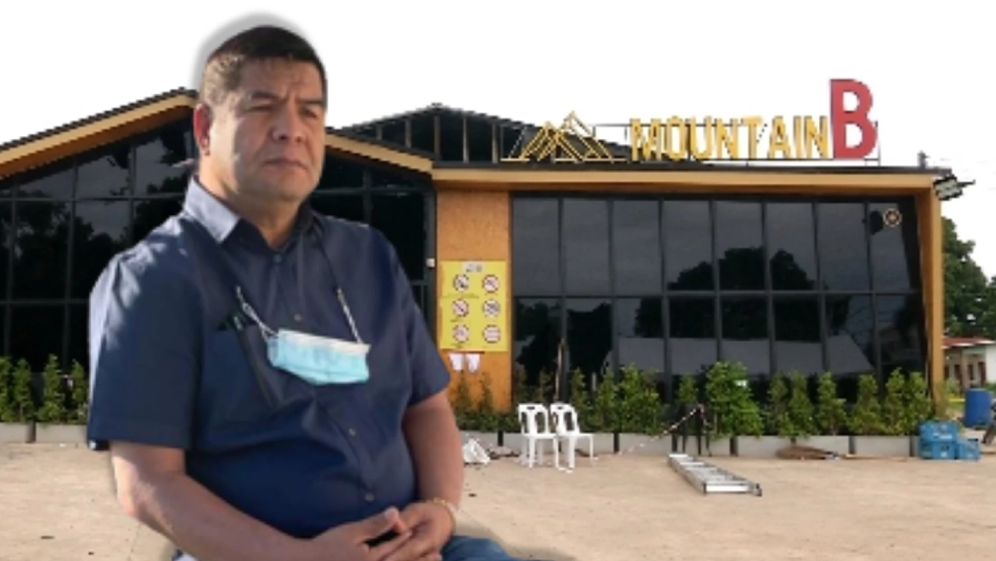 เปิดใจ "เสี่ยสมยศ" พ่อ “เสี่ยบี Mountain B” ขอเห็นใจ ยันไม่ใช่ผู้มีอิทธิพล เปิดใจ "เสี่ยสมยศ" พ่อ “เสี่ยบี Mountain B” ขอเห็นใจ ยันไม่ใช่ผู้มีอิทธิพล