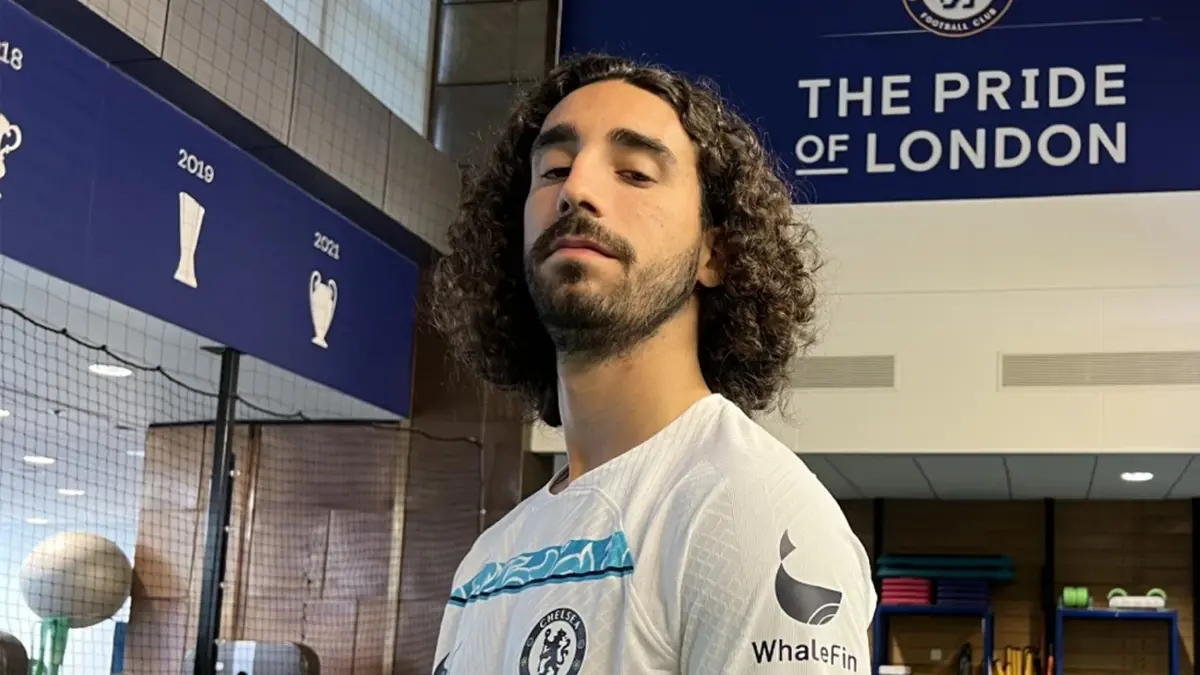 เชลซีประกาศคว้า "กูกูเรย่า" ร่วมทัพ ค่าตัวขึ้นแท่นแบ็กซ้ายแพงสุดในโลก