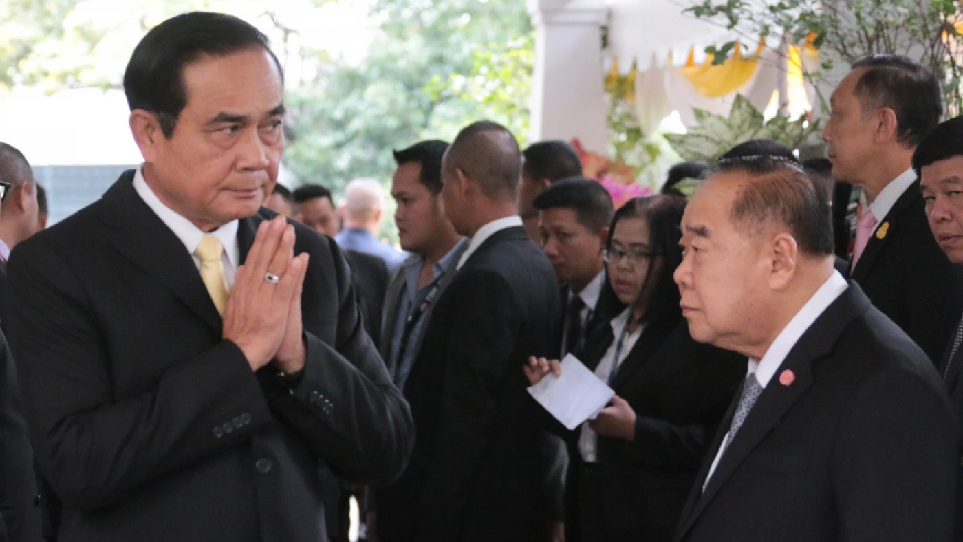 เปิดปูม "บิ๊กป้อม" พี่ใหญ่ 3 ป. กับเส้นทางการเมืองและคำพูด "ตู่ออก ผมก็พัก"