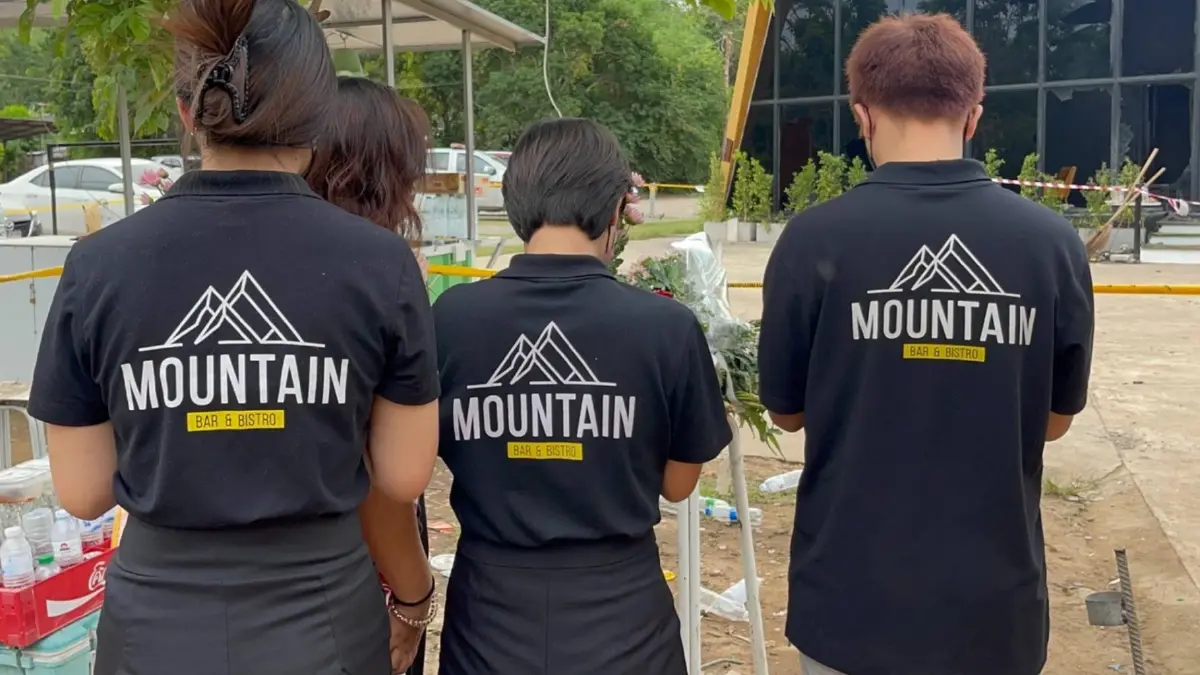 เปิดใจพนักงาน “Mountain B” เหตุใดต้องล็อกประตูหลังร้านและทางหนีไฟ เปิดใจพนักงาน “Mountain B” เหตุใดต้องล็อกประตูหลังร้านและทางหนีไฟ