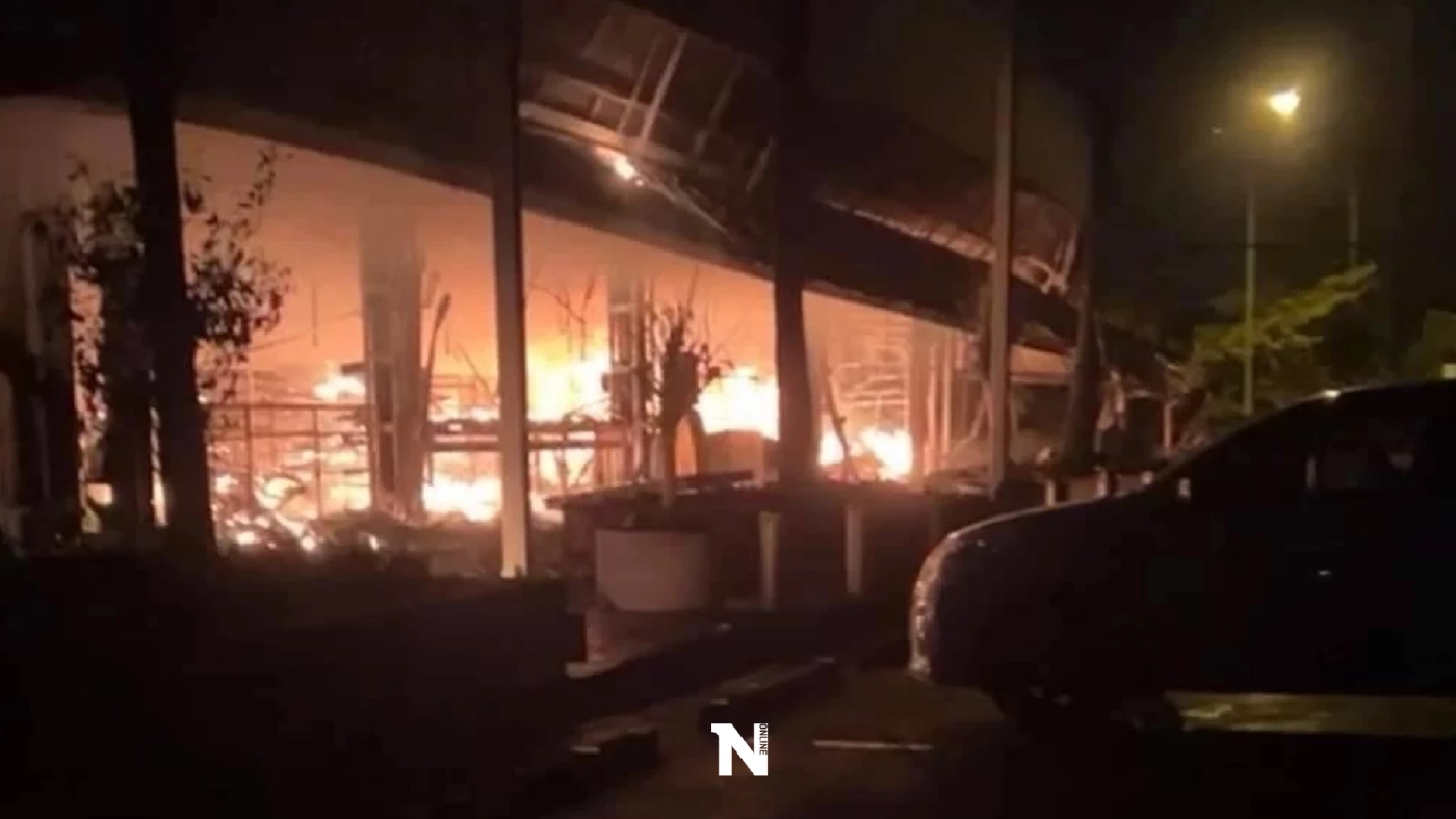 "ลอบวางระเบิด" หลายจุดในพื้นที่สามจังหวัดชายแดนภาคใต้ (มีคลิป)