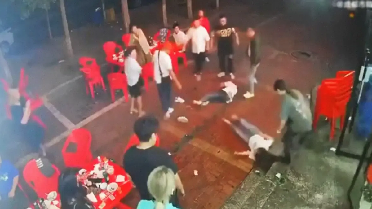 ตั้งข้อหาเพิ่มกระทืบสาวร้านหม้อไฟในถังชาน