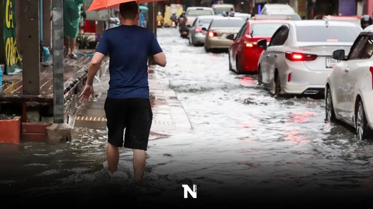 กรมอุตุฯ ฉบับ 9 แจ้งเตือน 16 จังหวัด เฝ้าระวังมีฝนตกหนักบางแห่ง กรมอุตุฯ ฉบับ 9 แจ้งเตือน 16 จังหวัด เฝ้าระวังมีฝนตกหนักบางแห่ง