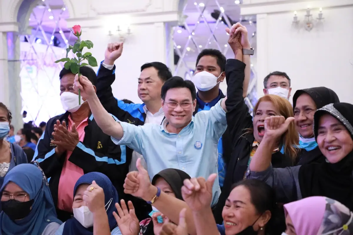 "จุรินทร์" เตรียมเปิดตัว 30 เลือดใหม่ทวงปักษ์ใต้คืนลั่นต้องได้ 58 ที่นั่ง "จุรินทร์" เตรียมเปิดตัว 30 เลือดใหม่ทวงปักษ์ใต้คืนลั่นต้องได้ 58 ที่นั่ง